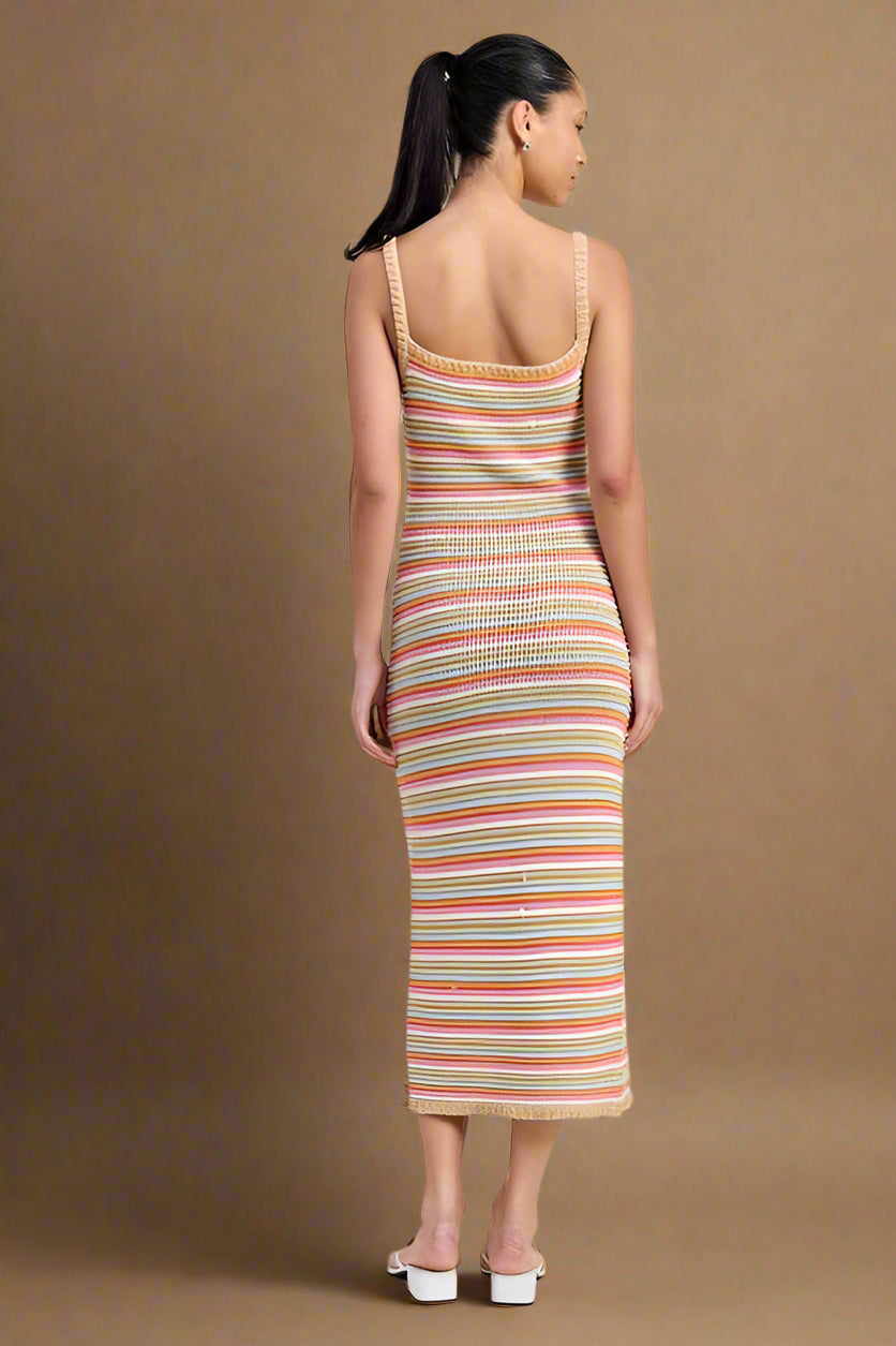 MIDI CROCHET SQAURE NECK DRESS